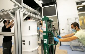 معهد الابتكار التكنولوجي بالإمارات يبدأ بناء أول حاسوب "كوانتوم" في المنطقة