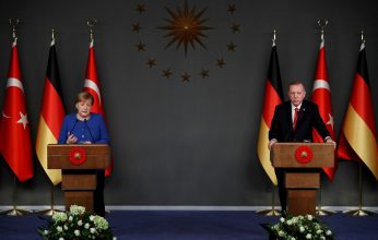 ميركل وأردوغان يبحثان الوضع في أفغانستان وعملية الإجلاء