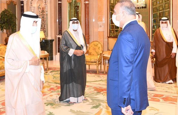في اجتماع لحكومته.. رئيس الوزراء العراقي يصف زيارته للكويت ب "الناجحة" في اجتماع لحكومته.. رئيس الوزراء العراقي يصف زيارته للكويت ب "الناجحة"