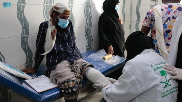 صورة 2 لدعم من مركز الملك سلمان للإغاثة لمركز الجعدة الصحي
