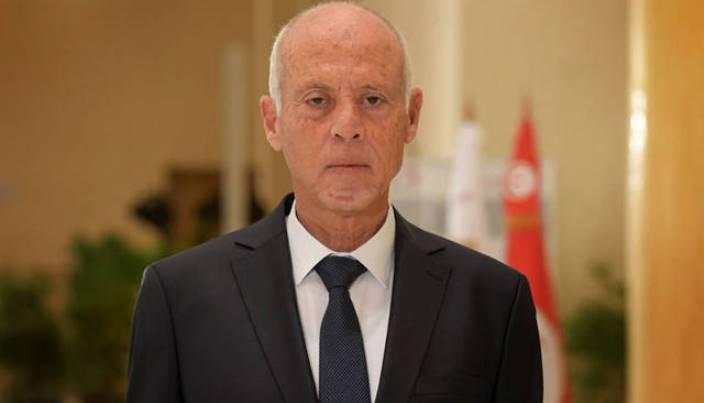 الرئيس التونسي: تونس دخلت مرحلة جديدة.. ولا عودة للوراء الرئيس التونسي: تونس دخلت مرحلة جديدة.. ولا عودة للوراء