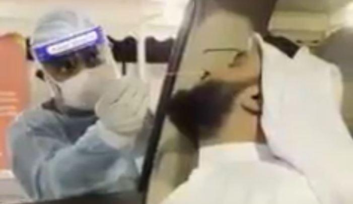 بالفيديو.. رد فعل الشيخ مشاري العفاسي بعد إجراء مسحة الأنف