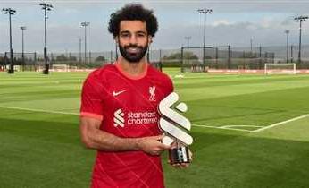 «صلاح» يتوج بلاعب الشهر في «ليفربول»