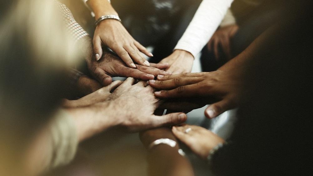 المملكة تعزز منظومة القيم الاجتماعية والإنسانية في اليوم العالمي للعمل الخيري المملكة تعزز منظومة القيم الاجتماعية والإنسانية في اليوم العالمي للعمل الخيري