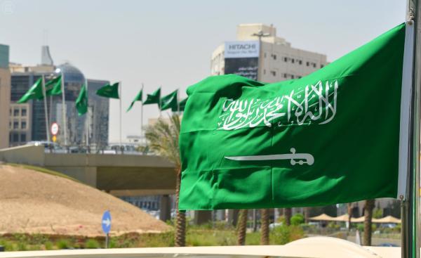 السعودية تتبرع بـ 20 مليون ريال لتوفير لقاحات كورونا للدول الإسلامية الأقل نموا السعودية تتبرع بـ 20 مليون ريال لتوفير لقاحات كورونا للدول الإسلامية الأقل نموا