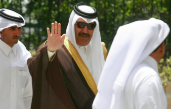 حمد بن جاسم يُغرد " لهجة الغرور.. وتجاوز قطر للصعاب"