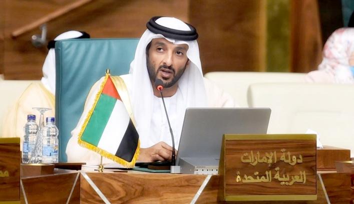 وزير الاقتصاد الإماراتي يدعو لتكثيف العمل لزيادة التجارة العربية البينية وزير الاقتصاد الإماراتي يدعو لتكثيف العمل لزيادة التجارة العربية البينية