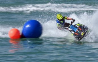 الكويت تطلق الجولة الأولى من بطولة الدراجات المائية 2021