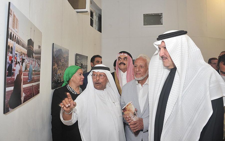  أسامة بن أحمد نقلي في معرض "مكة والمدينة بين الماضي والحاضر" بدار الأوبرا المصرية