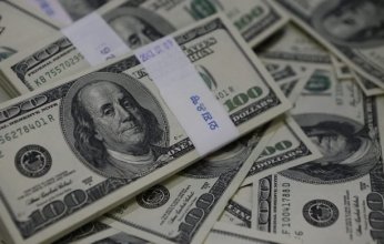 تراجع متوسط سعر صرف الدولار مقابل الدينار العراقي في تعاملات اليوم