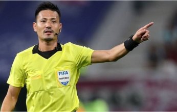 اختيار طاقم تحكيم ياباني لإدارة مباراة الإمارات والعراق