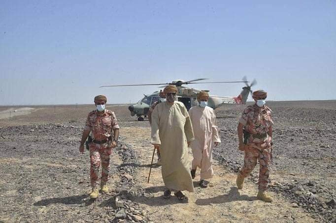 الجيش العُماني يواصل تقديم المساعدات للمواقع المنكوبة عبر الطائرات 3 khaligyoun41720