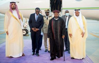 رئيس الجابون يصل إلى الرياض للمشاركة في مبادرة مستقبل الاستثمار