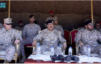 القوات البحرية السعودية والأمريكية تستمران فى مناورات تمرين " المدافع الأزرق ٢١ "