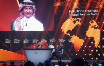 وزير السياحة السعودي: 54% من موظفي القطاع السياحي في المملكة من النساء