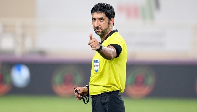طاقم تحكيم دولي إماراتي يدير نهائي دوري أبطال آسيا 2021 طاقم تحكيم دولي إماراتي يدير نهائي دوري أبطال آسيا 2021