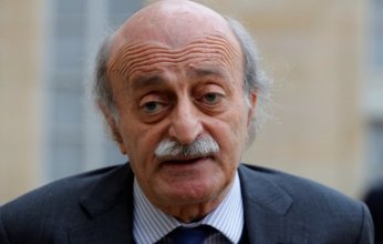 وليد جنبلاط يؤكد ضرورة عدم تعطيل عمل الحكومة ووقف التصعيد