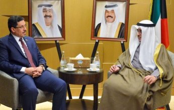وزير الخارجية الكويتي يلتقي نظيره اليمني في بلغراد