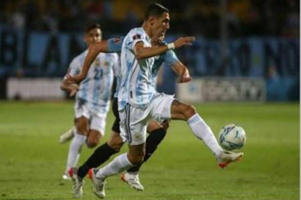الأرجنتين تقترب من كأس العالم، ، ورفاق سواريز في خطر!! الأرجنتين تقترب من كأس العالم، ، ورفاق سواريز في خطر!!