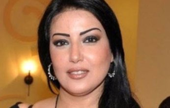 سمية الخشاب تبهر رواد إنستجرام بـ الأسود