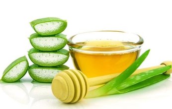 استعملى الوصفات الطبيعية لازالة المكياج