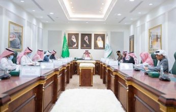 أمير منطقة الحدود الشمالية يرأس الاجتماع السابع للجنة الإسكان التنموي بالمنطقة