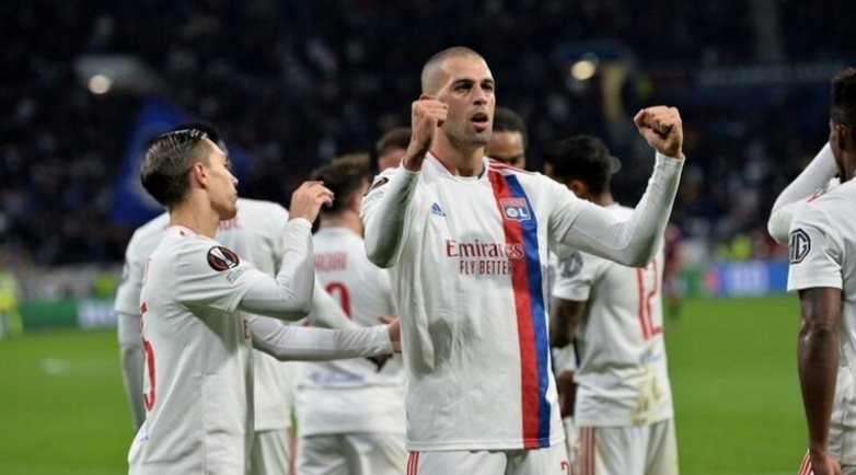 إسلام سليماني يقود ليون لانتزاع أول بطاقات التأهل إلى ثمن نهائي الدوري الأوروبي إسلام سليماني يقود ليون لانتزاع أول بطاقات التأهل إلى ثمن نهائي الدوري الأوروبي