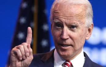 الرئيس الأمريكي قلق من التحركات الروسية قرب الحدود مع أوكرانيا