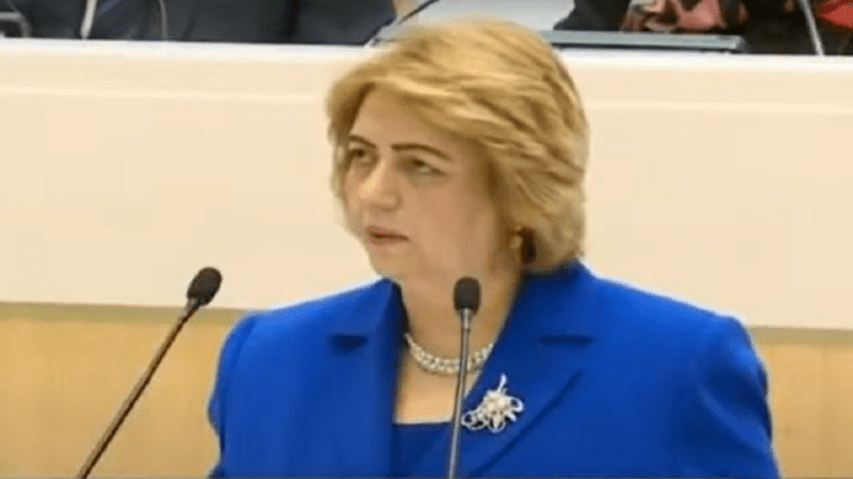 وفاة رئيسة مجلس الشعب السوري السابقة إثر نوبة قلبية وفاة رئيسة مجلس الشعب السوري السابقة إثر نوبة قلبية