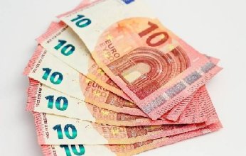 سعر اليورو فى مصر.. اليوم الإثنين
