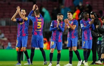 بعد ريال مدريد.. لعنة كورونا تطارد برشلونة وتصيب لاعبيه