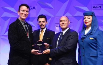 صالة "الفرسان" الجديدة بمطار الملك عبد العزيز الدولي بجدة تحصل على اعتماد الصحة والسلامة من APEX