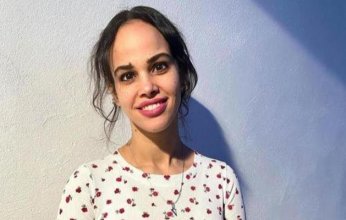 نور عمرو دياب بفستان جرئ وتسال متابعيها عن الحذاء الانسب لها