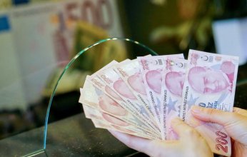 بسبب مخاوف المستثمرين.. انهيار جديد لليرة التركية في تعاملات اليوم