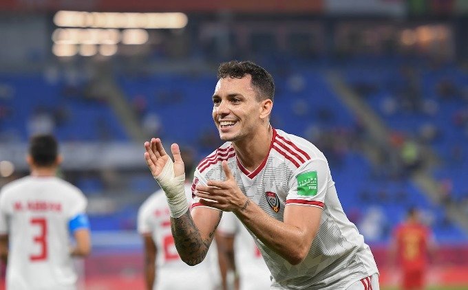 منتخب الإمارات يفوز على نظيره السوري 2-1 في كأس العرب منتخب الإمارات يفوز على نظيره السوري 2-1 في كأس العرب