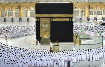 اعتبارا من الغد.. .شؤون الحرمين تطبق إجراءات التباعد الجسدى بين المصلين