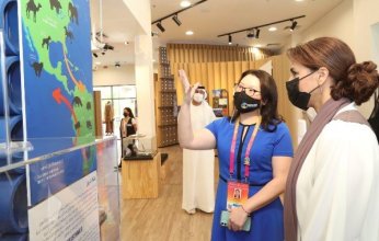 وزيرة التغير المناخي الإماراتية تتفقد جناح بنما في إكسبو 2020 دبي