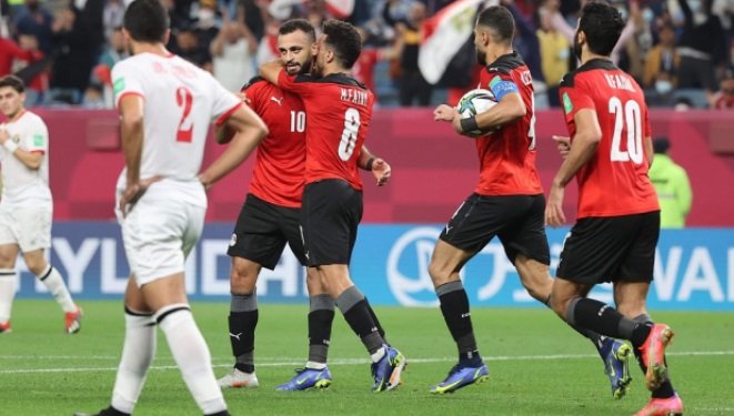 نفاد التذاكر المخصصة لمباراة مصر وتونس في نصف نهائي كأس العرب نفاد التذاكر المخصصة لمباراة مصر وتونس في نصف نهائي كأس العرب