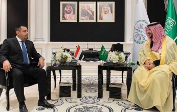 نائب وزير الدفاع السعودي يؤكد موقف المملكة الدائم في دعم الحكومة اليمنية