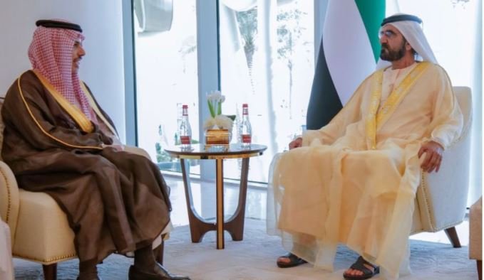 مدير الصحة العالمية يشيد بدعم ولي عهد أبو ظبي ومبادراته الصحية الإنسانية مدير الصحة العالمية يشيد بدعم ولي عهد أبو ظبي ومبادراته الصحية الإنسانية