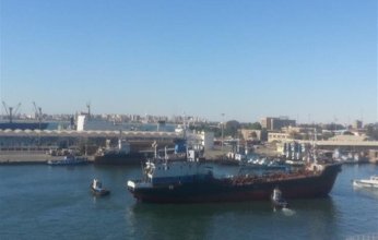 لليوم السابع على التوالي.. مصر تغلق ميناء البرلس بسبب سوء الأحوال الجوية
