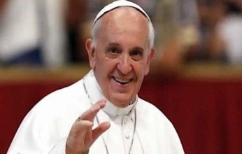 بابا الفاتيكان يوجه رسالة للعالم بمناسبة العام الجديد
