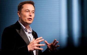 طالب جامعي السبب.. تفاصيل النصب على أغنى رجل في العالم