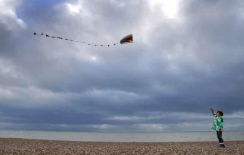 بعد طقس معتدل.. بريطانيا تنتظر موجة فيضانات وانقطاع الكهرباء وتوقف النقل