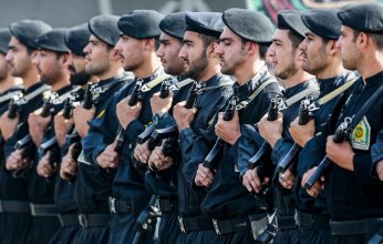 وسط مخاوف من نيران الاحتجاجات.. إيران تستنسح «الحرس الثوري» في جهازها الشرطي