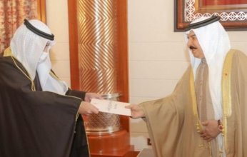 لدعم العلاقات الثنائية.. أمير الكويت يبعث برسالة إلى ملك البحرين