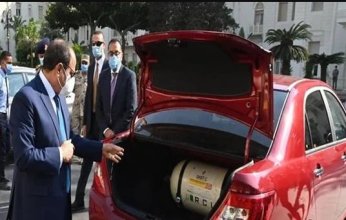 الحكومة المصرية تحقق أرقام قياسية في تحويل السيارات للعمل بالغاز الطبيعي