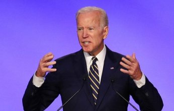 «الشروط كاملة».. بايدن مطالب بتصنيف «الحوثي» إرهابية