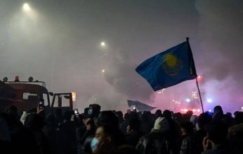 الأزمات السياسية تصل كازاخستان واقالة الحكومة وإعلان الطوارئ