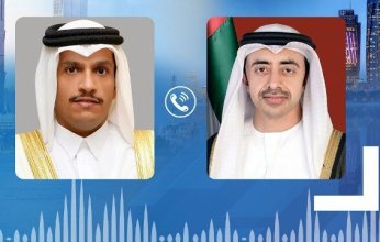 وزير خارجية الإمارات يتلقى اتصالا هاتفيا من نظيره القطري